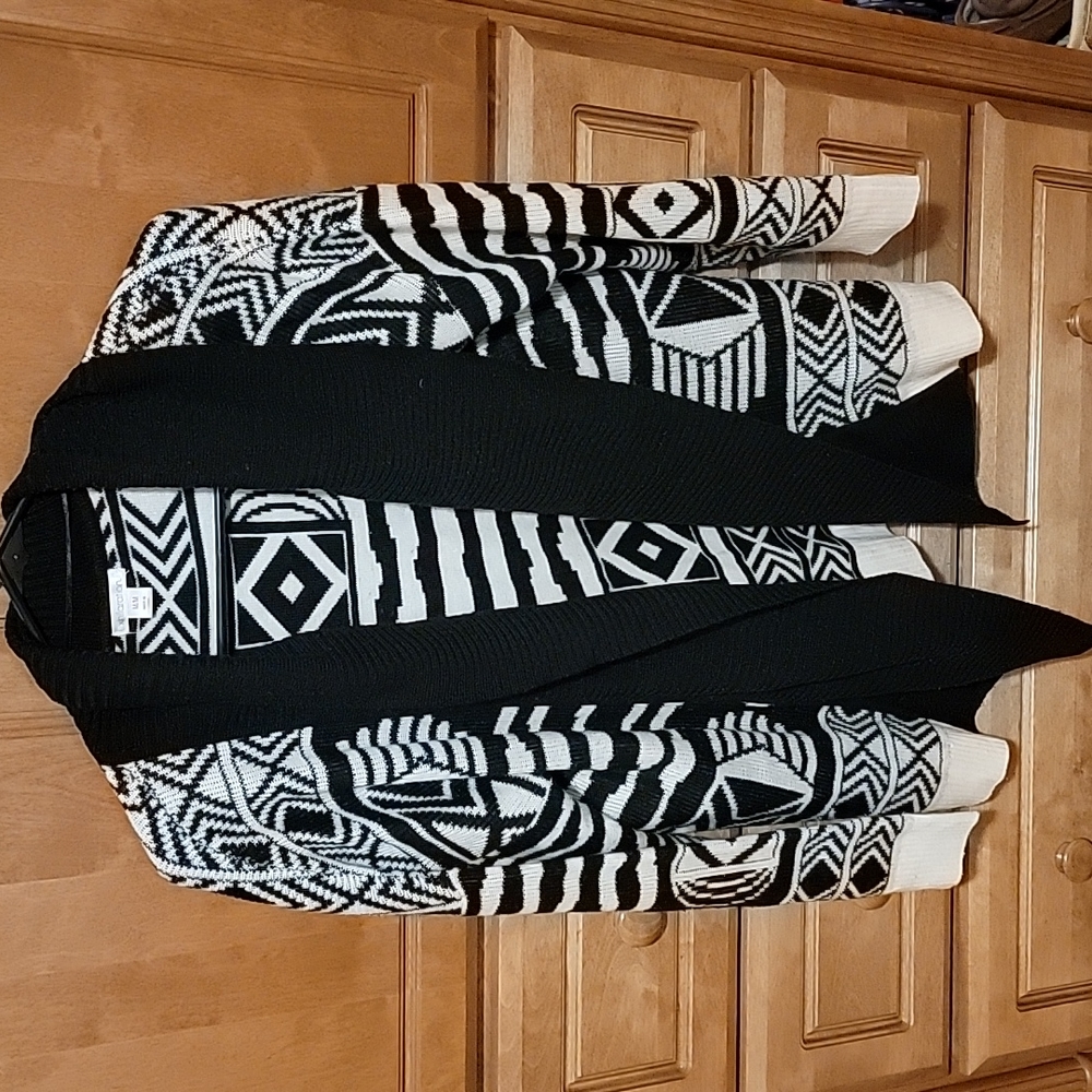 Open Cardigan/Sweater